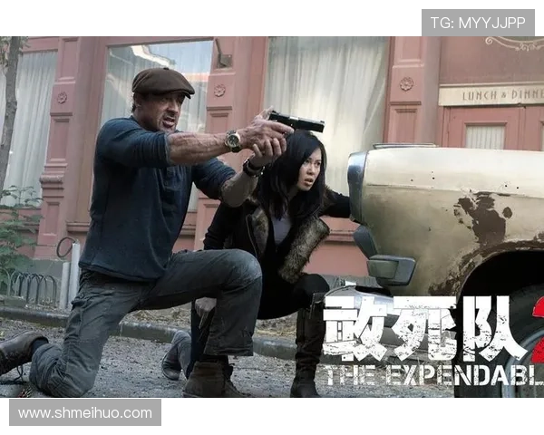 《敢死队2》：当经典硬汉遇上荷尔蒙爆棚的动作盛宴